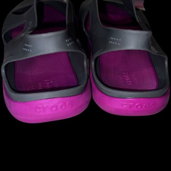 Toddlers Crocs Swiftwater Wave Gray Pink Comfort Sandal Mary Jane Size 10 - Picture 3 of 7